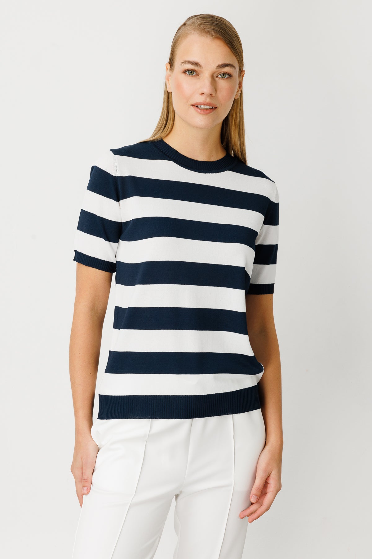 BASIC TROIA BOLD STRIPE BLOUSE ECRU-NAVY