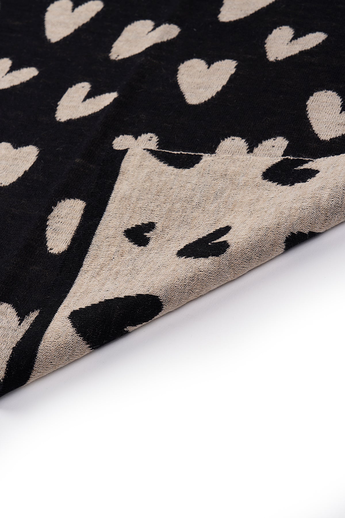 HEARTS SQUARE FOULARD BLACK-BEIGE